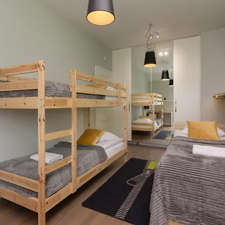 Three-Bedroom Family House With Garden Warsaw Nowa Wies By Noclegi Renters Exterior photo