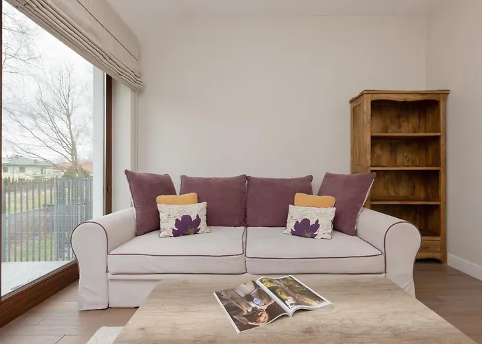 Three-Bedroom Family House With Garden Warsaw Nowa Wies By Noclegi Renters